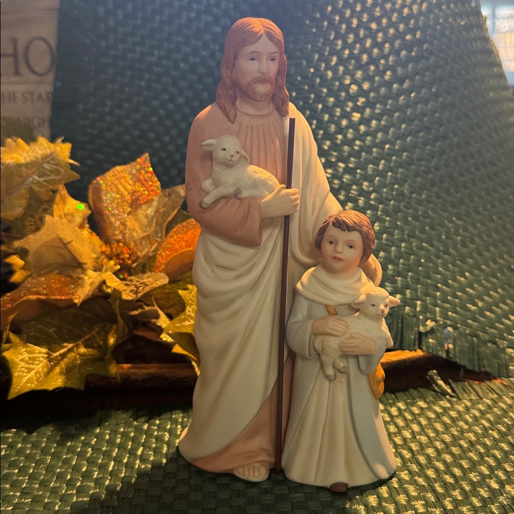 Vintage 1993 Home Interiors “The Good Shepherd” figurine